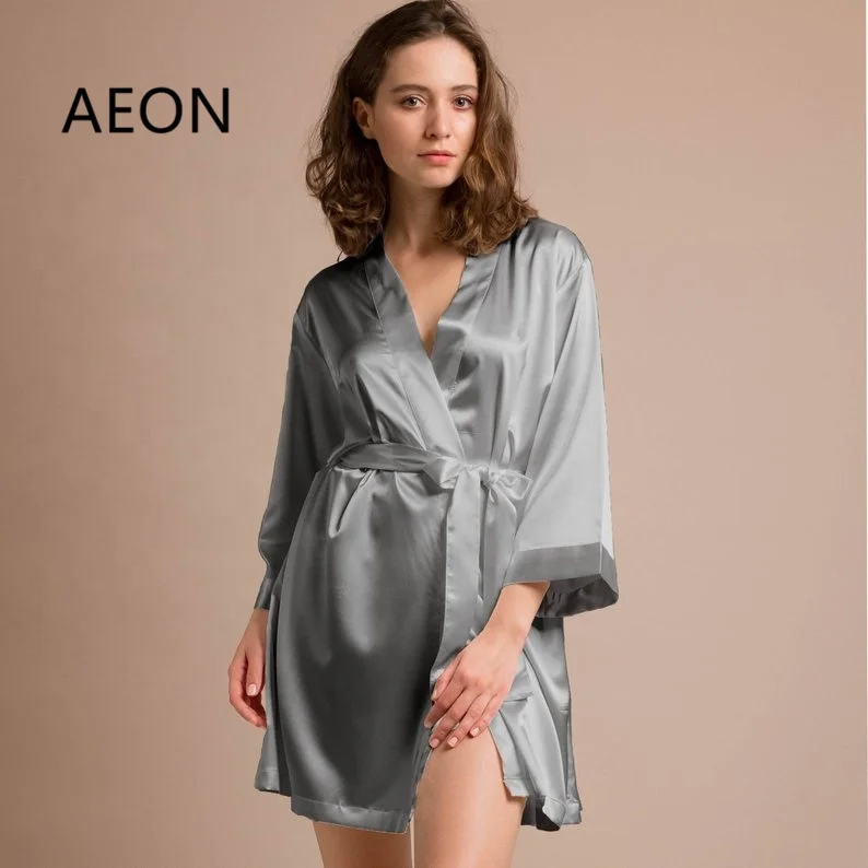 Wedding Party Bridesmaid Royal Kimonos Robe Custom Logo Silky Satin Silk Robe Blank Robes