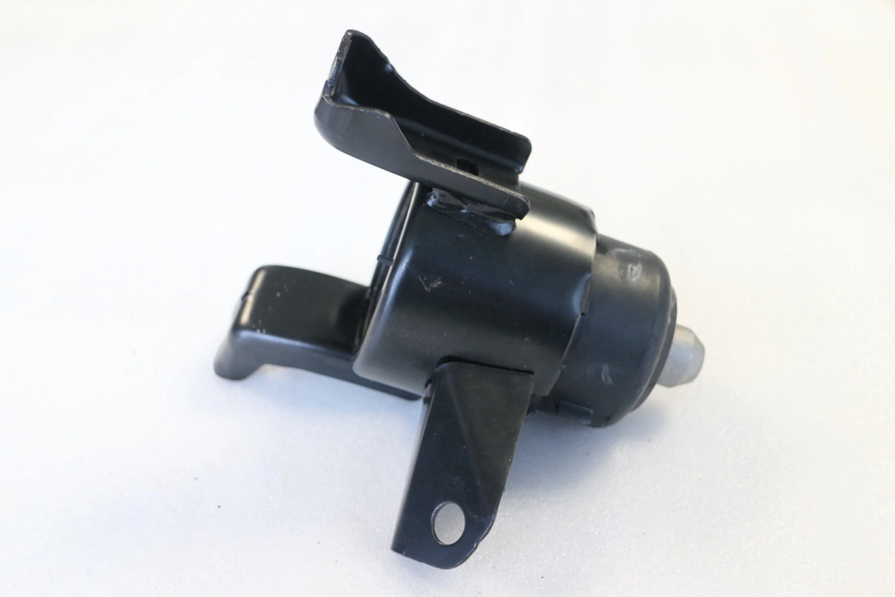 Передний правый резиновая опора двигателя GJ6A-39-060 для Mazda 6 GG GY 2002-2005 2.3L