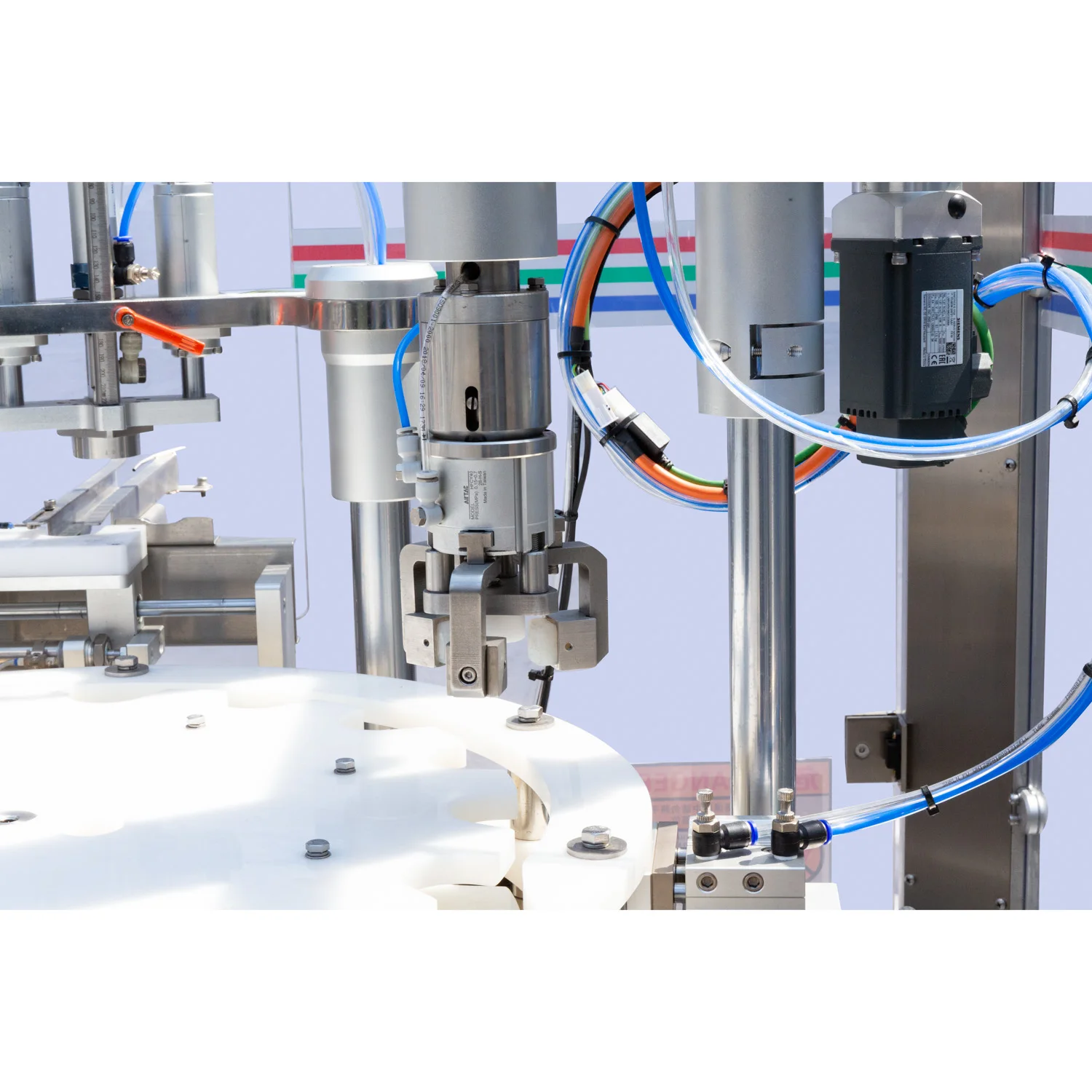 
Made in China automatic syrup bottling filling capping machine 