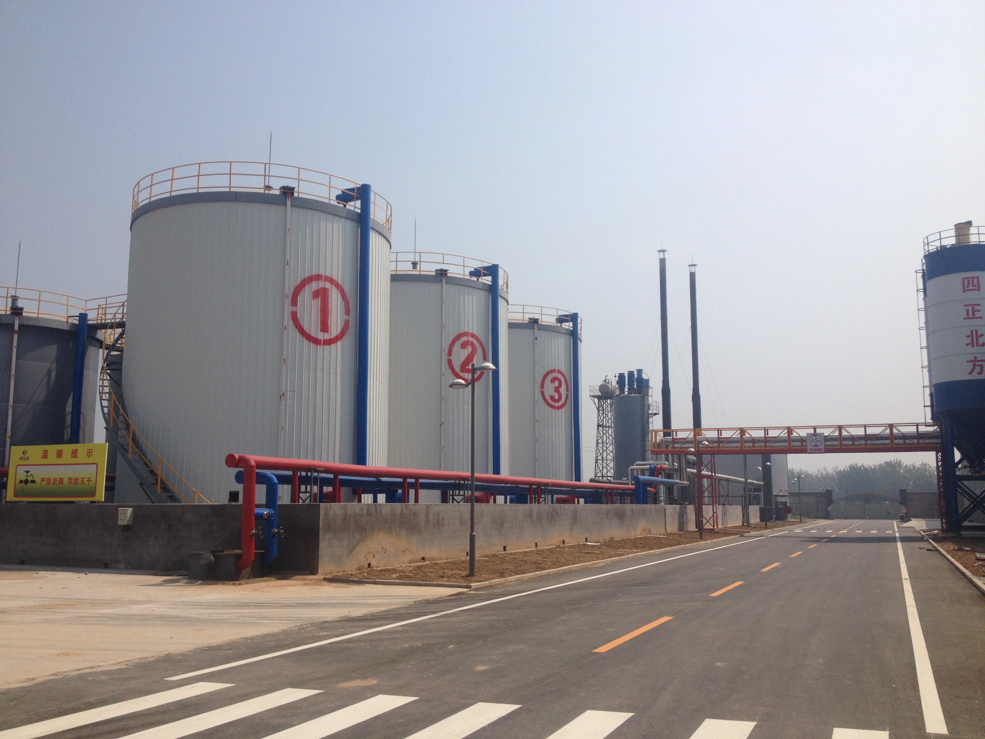 SBS self-adhesive waterproof modified bitumen rolled roofing machine