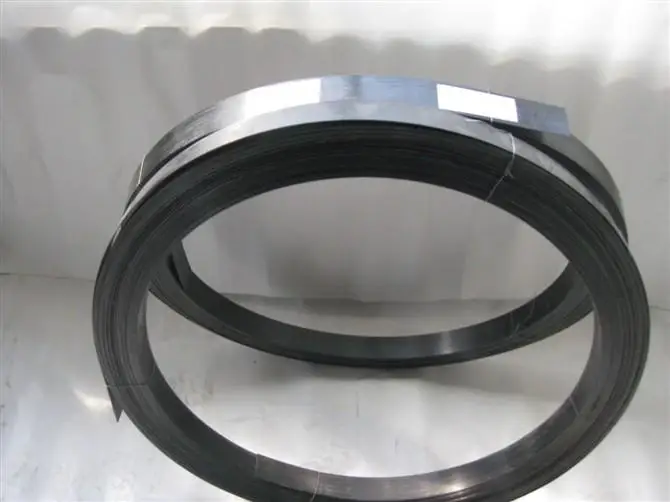 Externally bonding carbon fiber plate to concrete for construction strengthening,CFRP strips