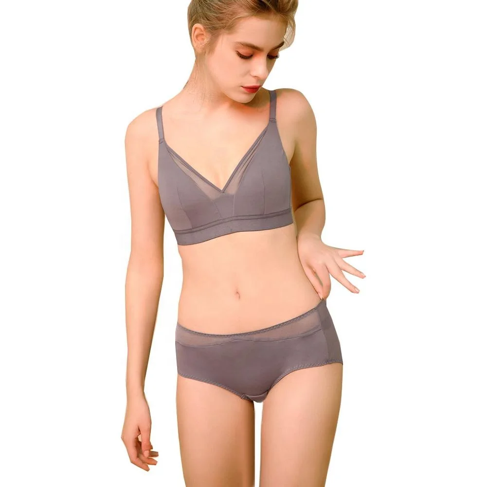 Wholesale French  Style Underwear Ladies Wireless Push Triangle Thin Cup Smooth Surface Bra Set for Women Girls