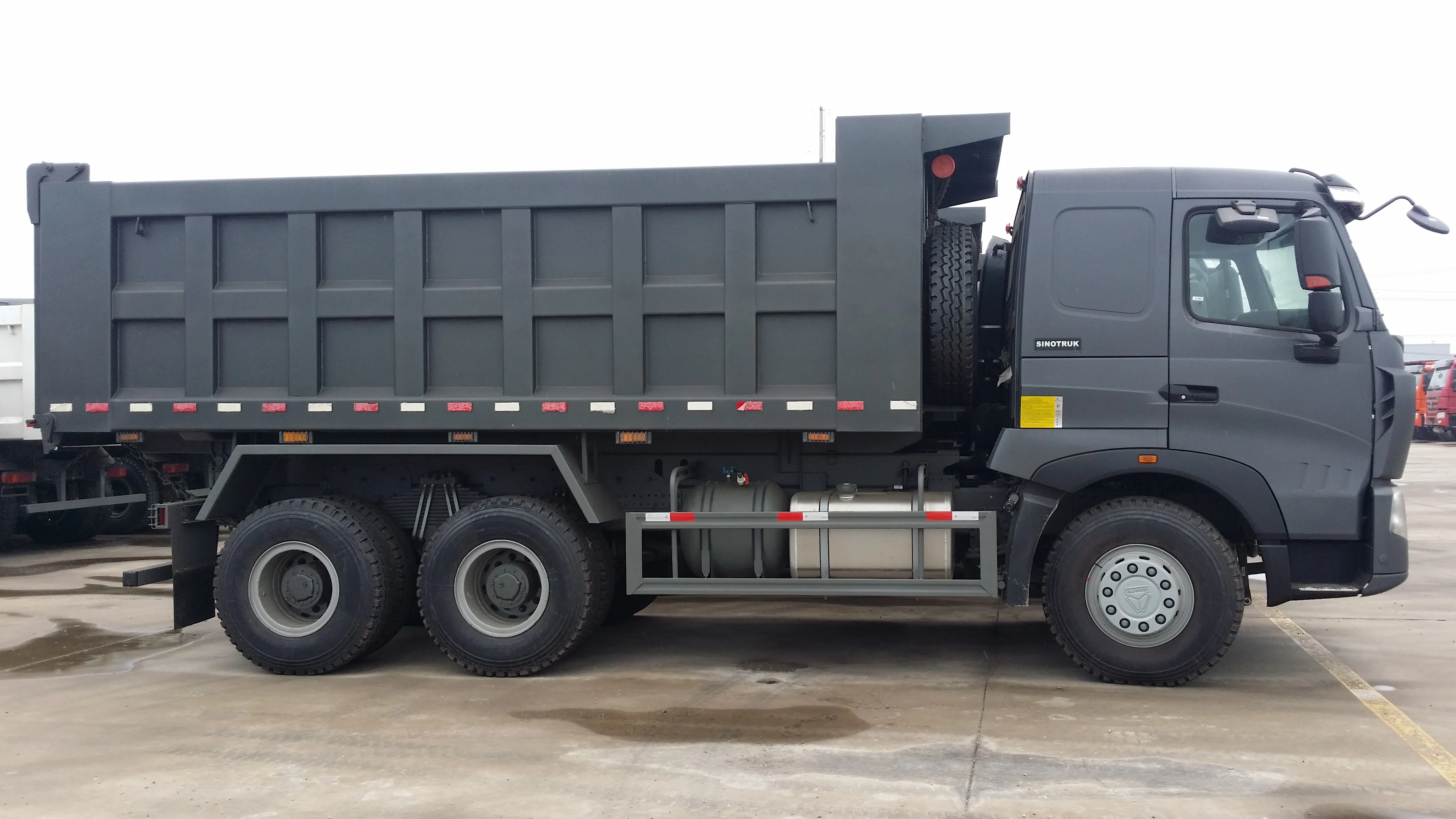 2020 новый стиль Sinotruk 371HP HOWO A7 самосвал цена грузовика