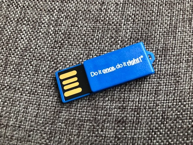 Promotional Gift Cheap 4GB 8GB 16GB Imprint LOGO USB Paper Clip Flash Drive