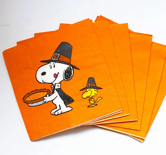 Orange paper towels printed with cartoon dog food grade