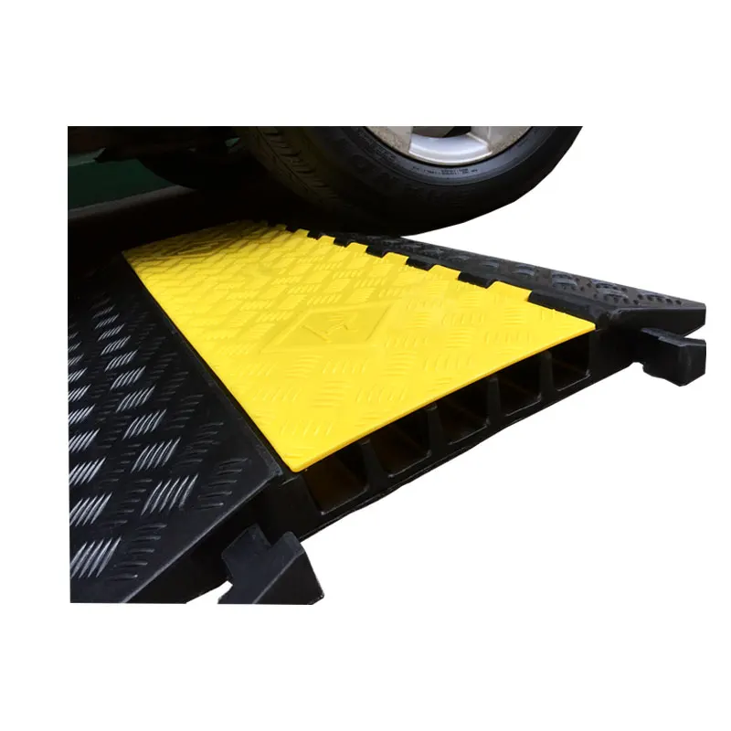 5 Channel Rubber Floor Cable Protector/Rubber Cable Ramp/Rubber Speed hump