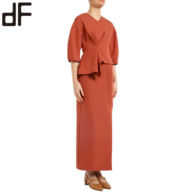 OEM Baju Kurung Made In China Satin Kebaya Ladies Muslim Dress Set Solid Orange Blouse And Pleated Long Skirt Baju Kurung