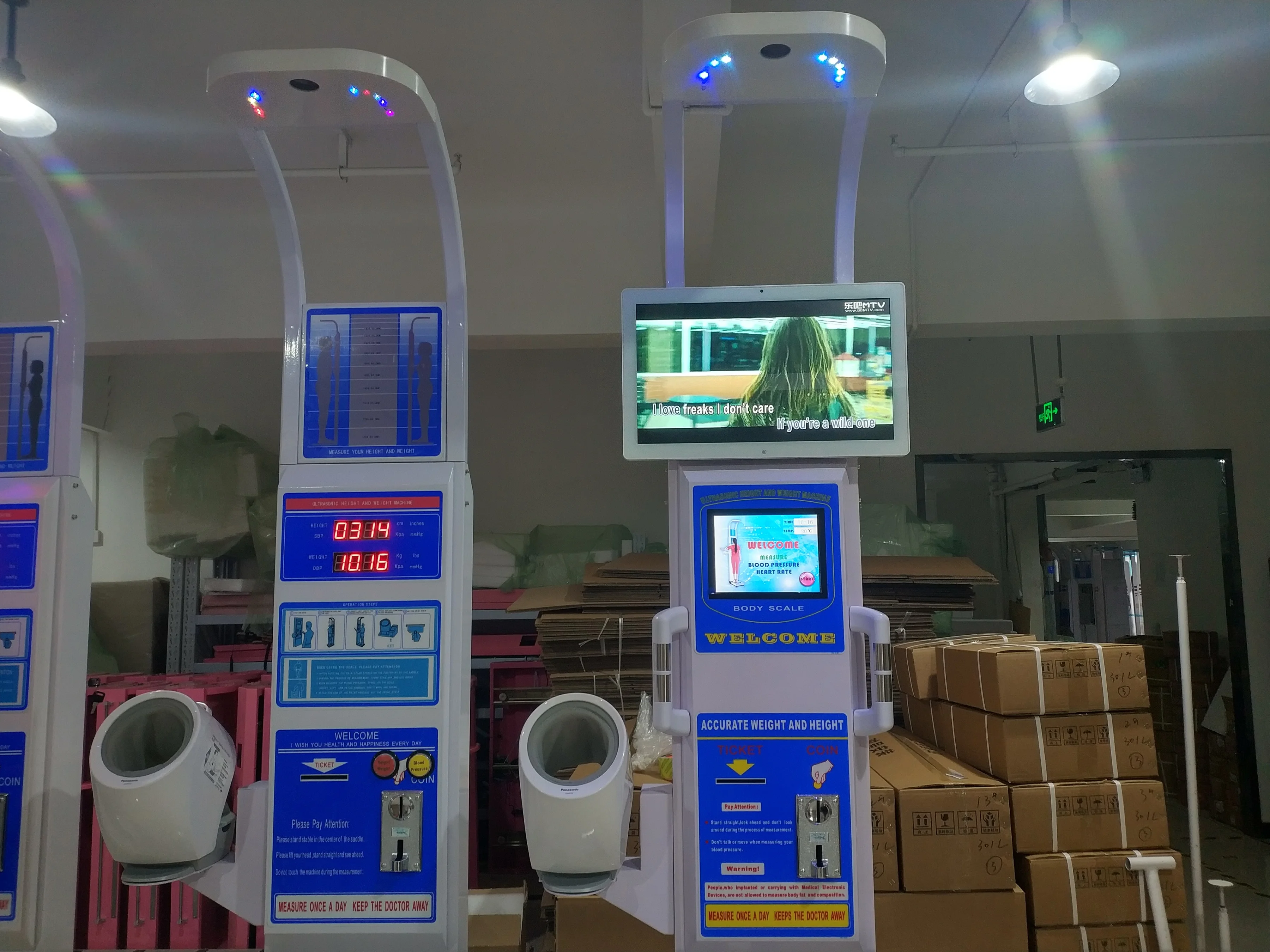 coin operated weighing scale  with height measurement  bmi calculator fat mass analysis and blood pressure monitor