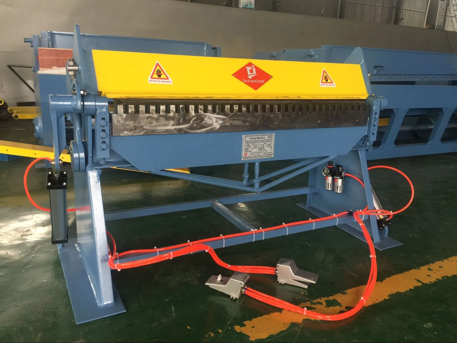 Good quality TDF duct flange forming machine, pneumatic bending machine for sale