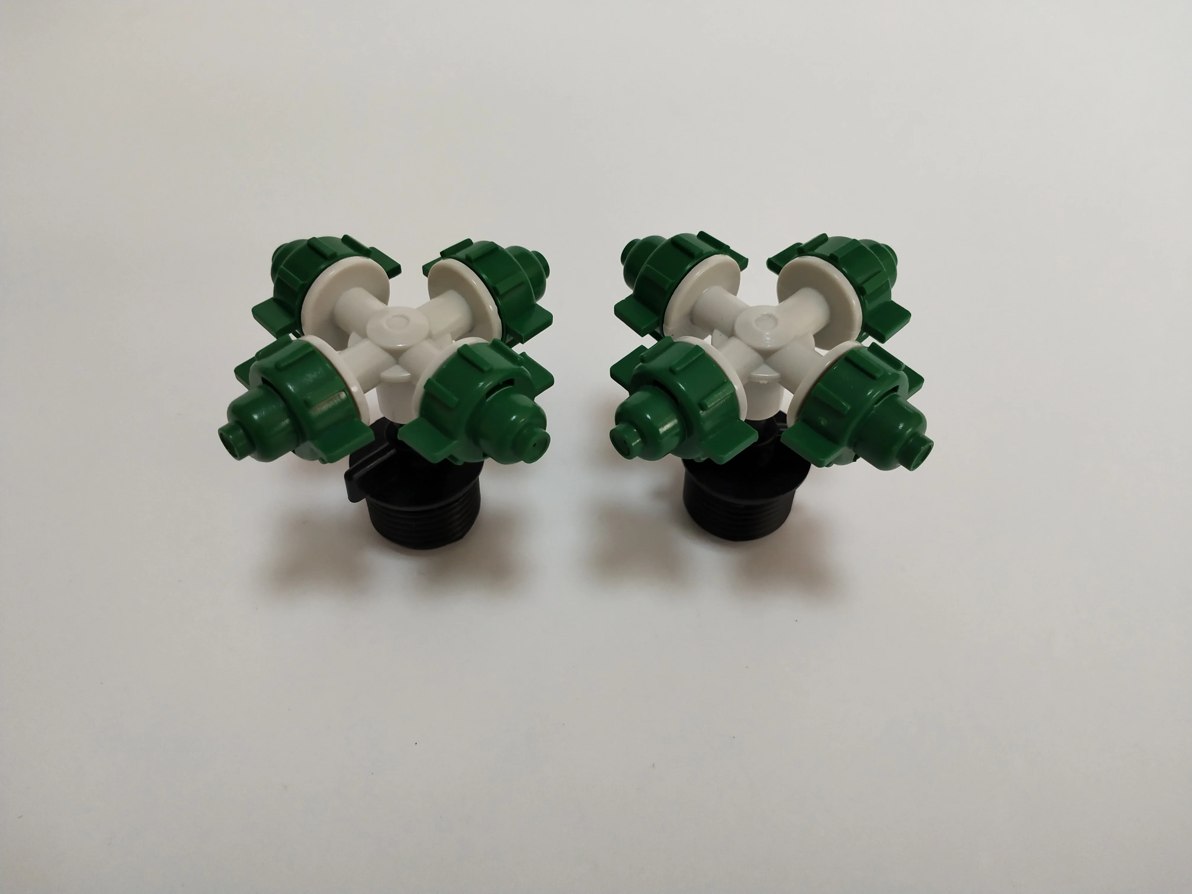 Four Outlet Mist Atomizing Micro Sprinkler Israel Series Koonet Nozzle