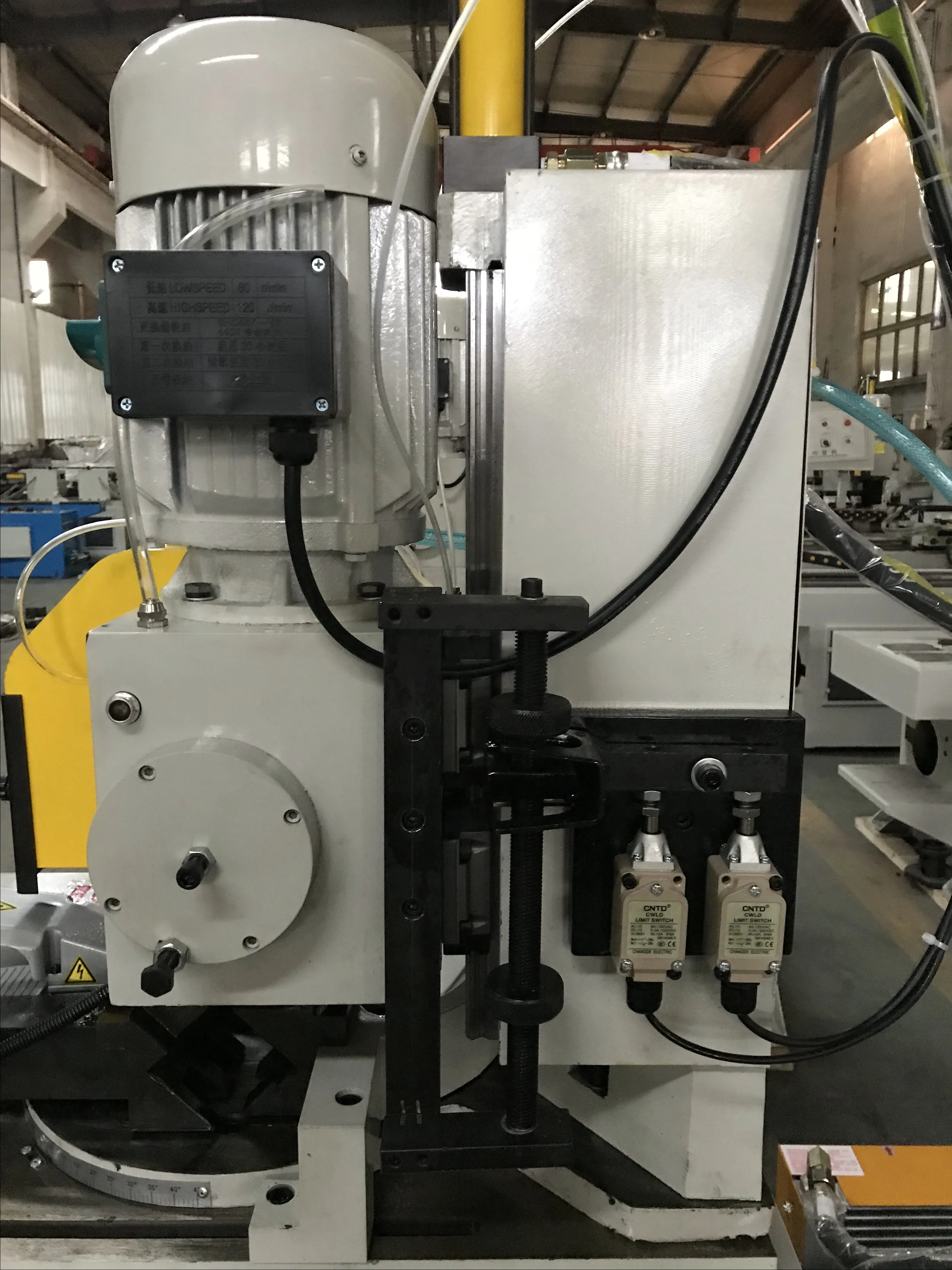 2019 zhuoran spot steel pipe cutter machine MC350NC