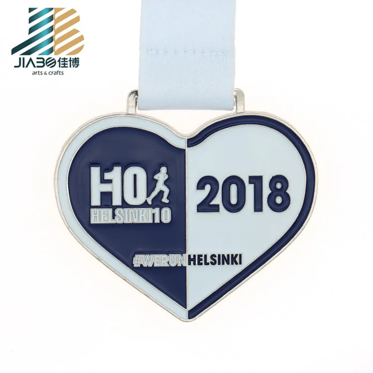 Alibaba онлайн продать старый пользовательские медали в форме сердца медалей для бега