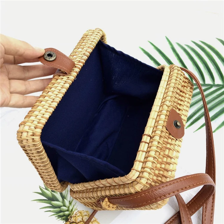 Indonesia Natural Handmade Summer Tour Beach Shoulder Sling Bag Square Shape Small Rattan Bag