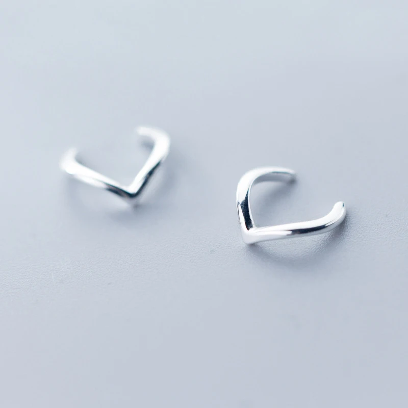 Wholesale Genuine 925 Sterling Silver Simple V-shaped Pierced Stud Earrings For lady Gifts