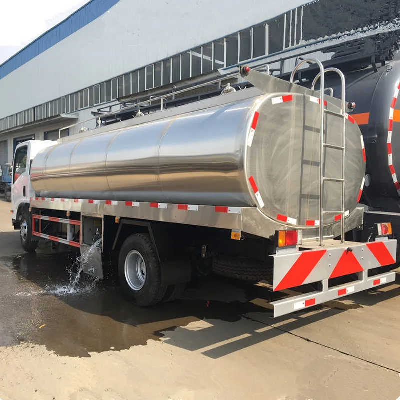 
304 stainless steel milk tanker truck with automatic cleaning 