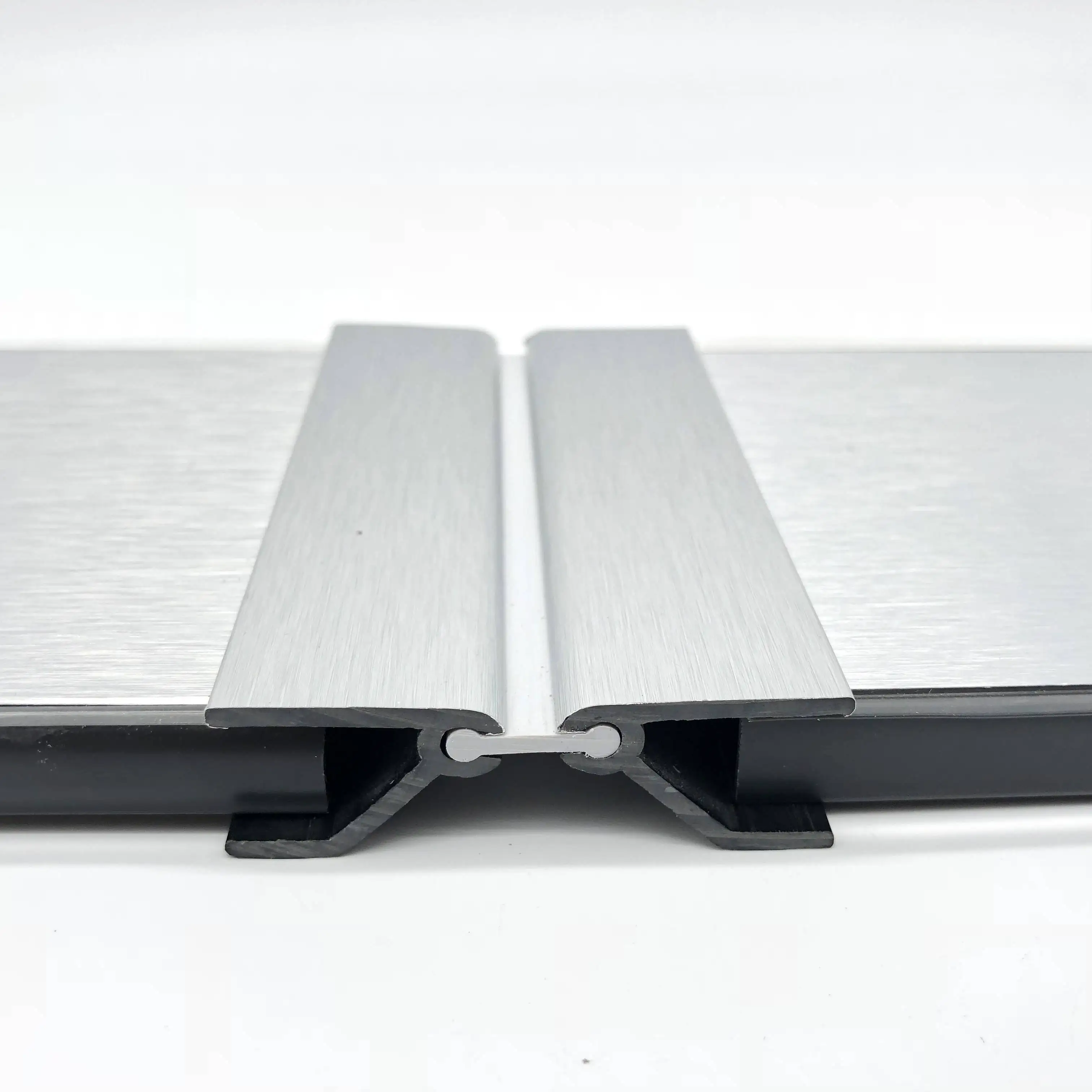 China Supplier PVC 180 angle Bulshed Corner for Kitchen Cabinet Skirting