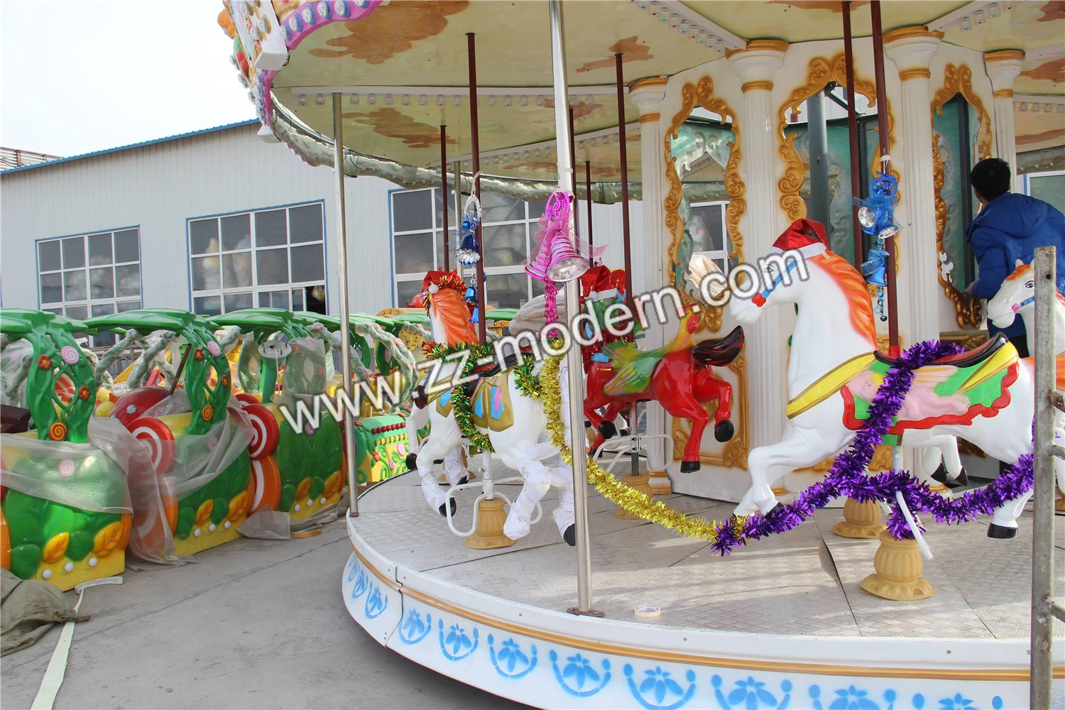 Mini carousel hors amus ride amusement used playground merry go round for sale