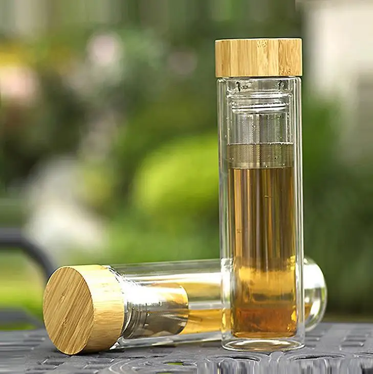 Double wall customized borosilicate glass bottle with stainless steel infuser and bamboo cap Insulated tea infuser bottle 450ml