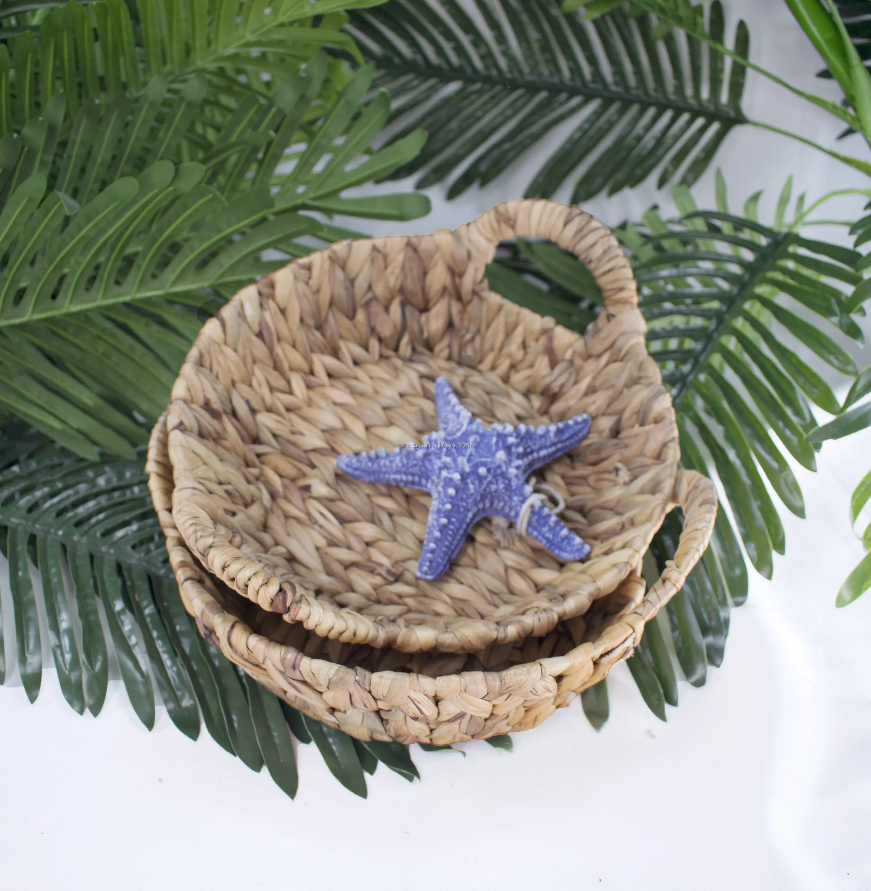 Hand weaving  Round sea Natural seagrass storagebasket Straw Baskets  sets with handles