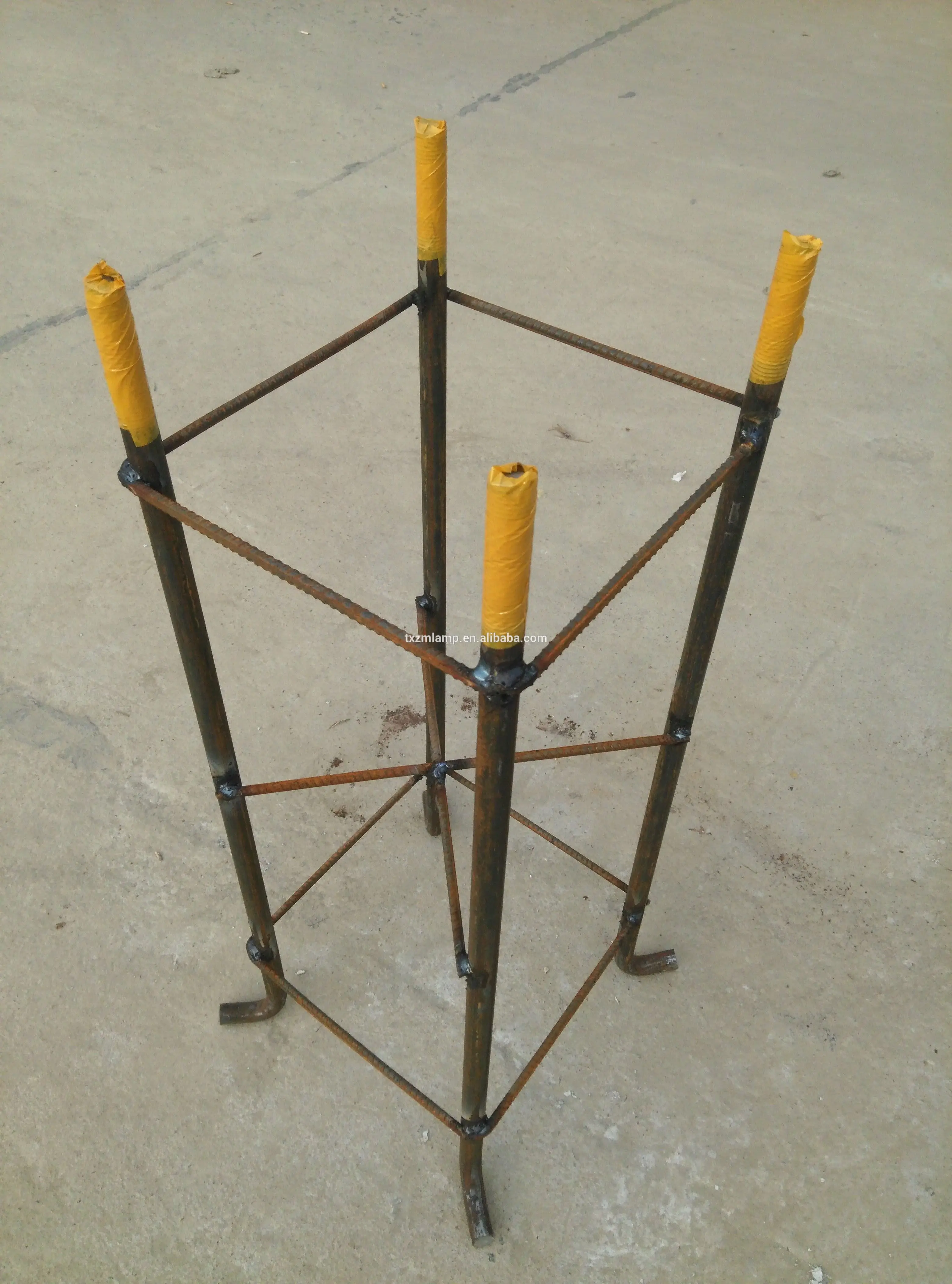 4m-12m high quality solar street light pole outdoor lamp post for street