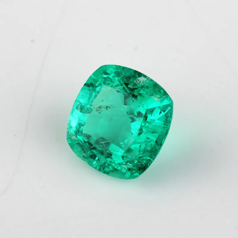 Hydrothermal  Emerald  cushion Colombia emerald synthetic  Emerald