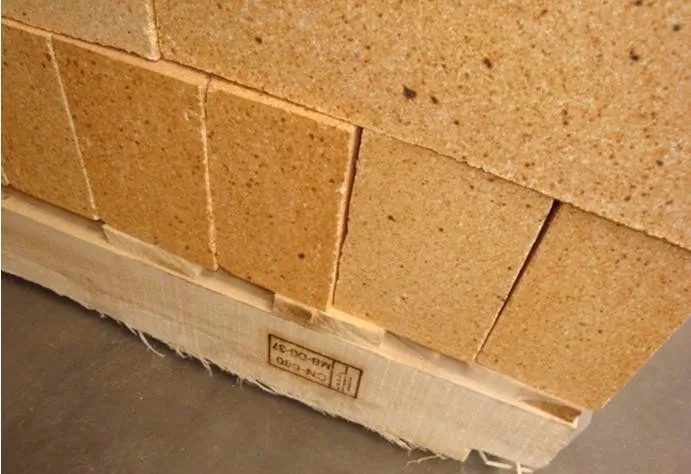 
Insulating Refractory Brick Standard size refractory bricks used For Steel Furnace 
