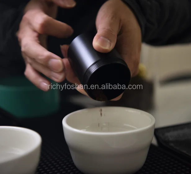 Manual Coffee Grinding Machine Hard Bean Coffee Mill
