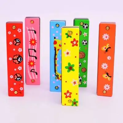 
High quality wooden colorful 16 holes mini harmonica wholesale cartoon style harmonica for children 