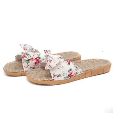 Summer fashion and lovely bowknot line sandals slipper outdoor flip-flops beach shoes