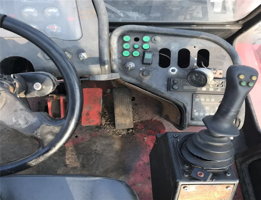 Japanese Mitsubishi 30t Diesel Forklift Mitsubishi Forklift 30ton Used FD300 Manual Hydraulic