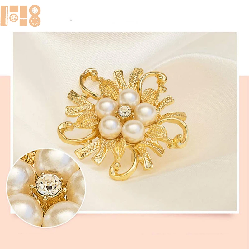 2019 New desgine flower gold plated pearl rhinestone for dinner table decoration