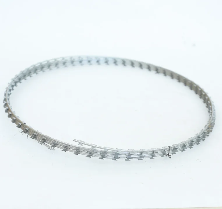 Sale in warehouse concertina at low price razor blade barbed wire for fence for fencing