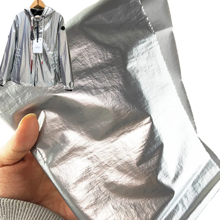 Серебристая ПУ покрытая искусственная кожа нейлон пухозащищенная куртка ткань