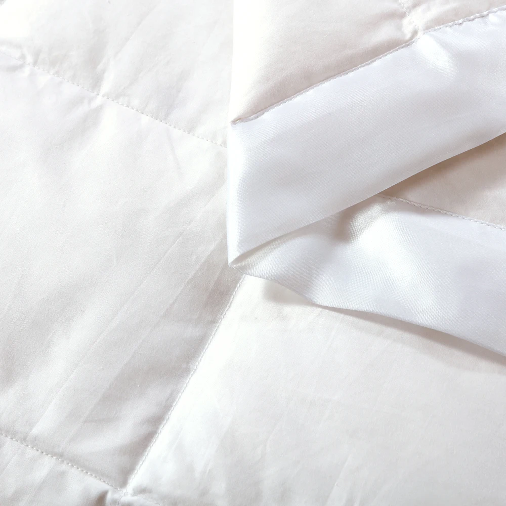 100% Cotton White Goose Down Blanket