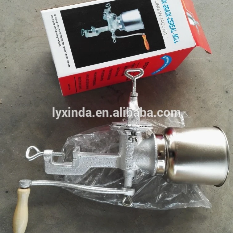 handle operating Grain grinder