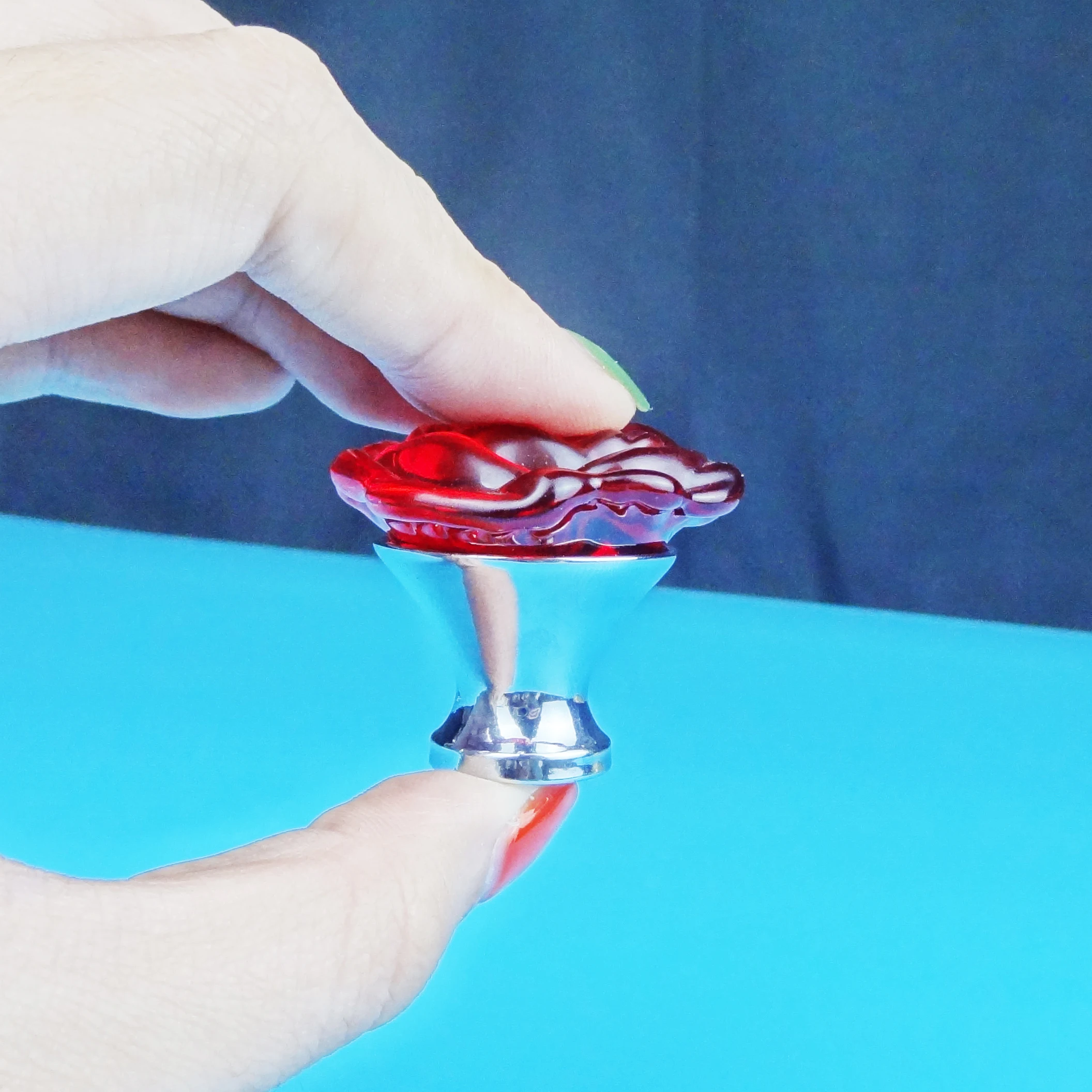 
Red rose Shapes Fashionable and Beautiful Trends Cabinet Wardrobe Drawer Kitchen handles 