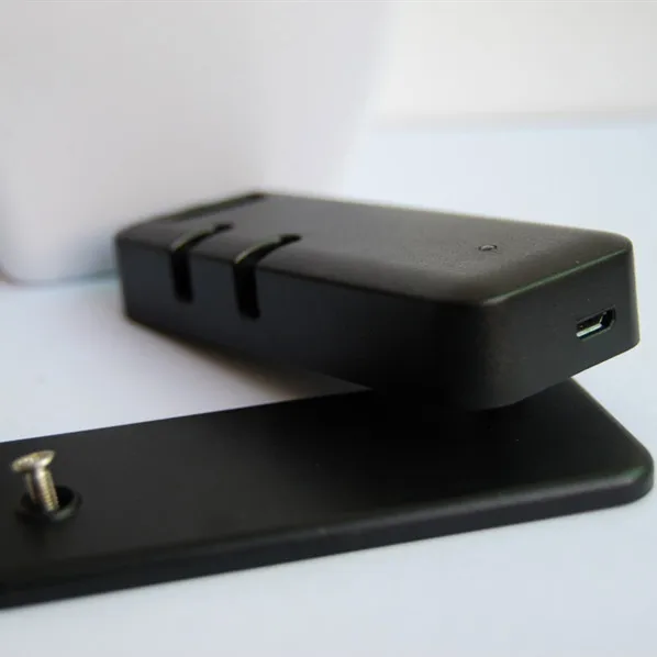 Innovative gadget smartphone app control plastic zipper lock suitcase bag bluetooth anti theft lock