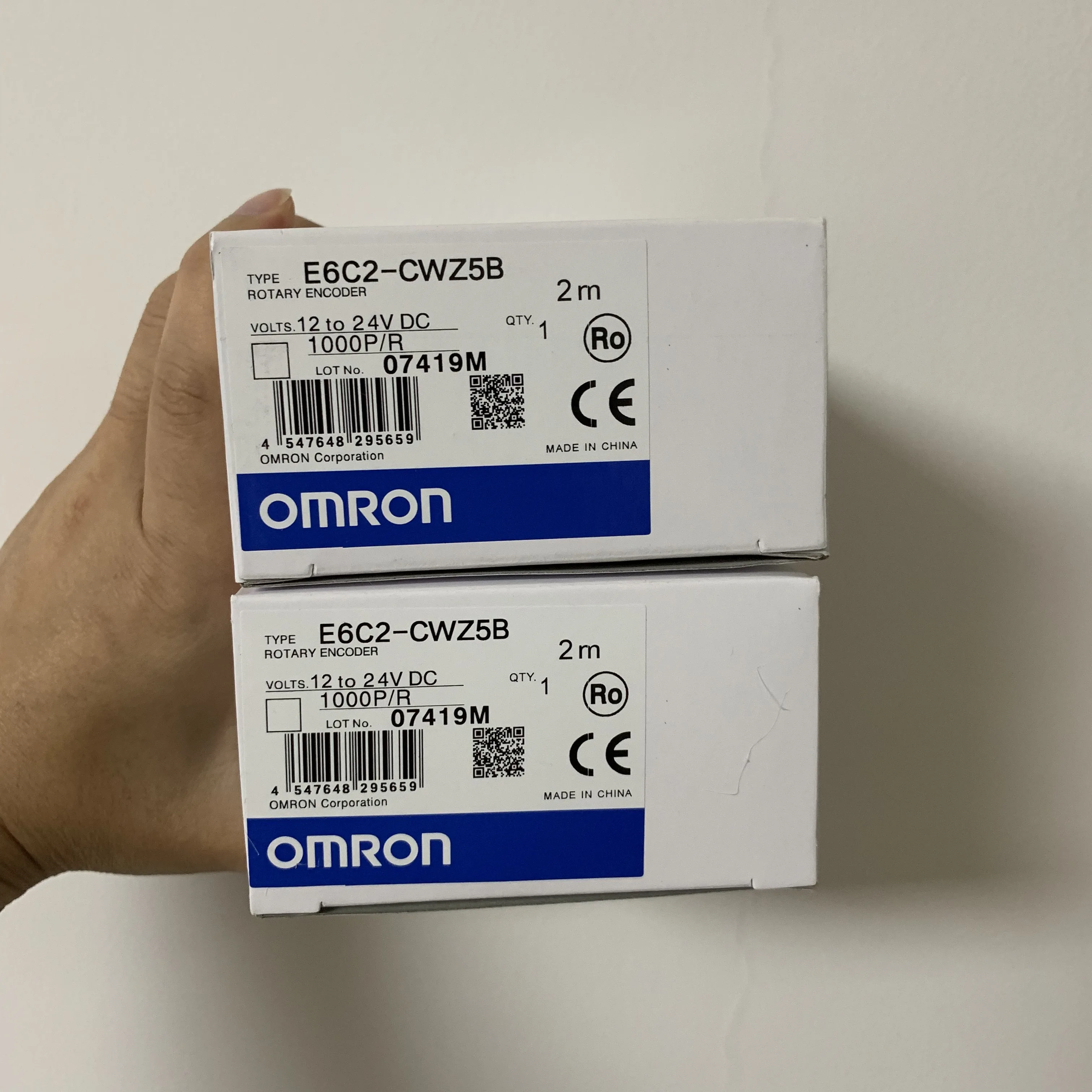 Best price and large stock Top Agent  New original Rotary Encoder   E6C2-CWZ5B 1000P/R  2000P/R  2M