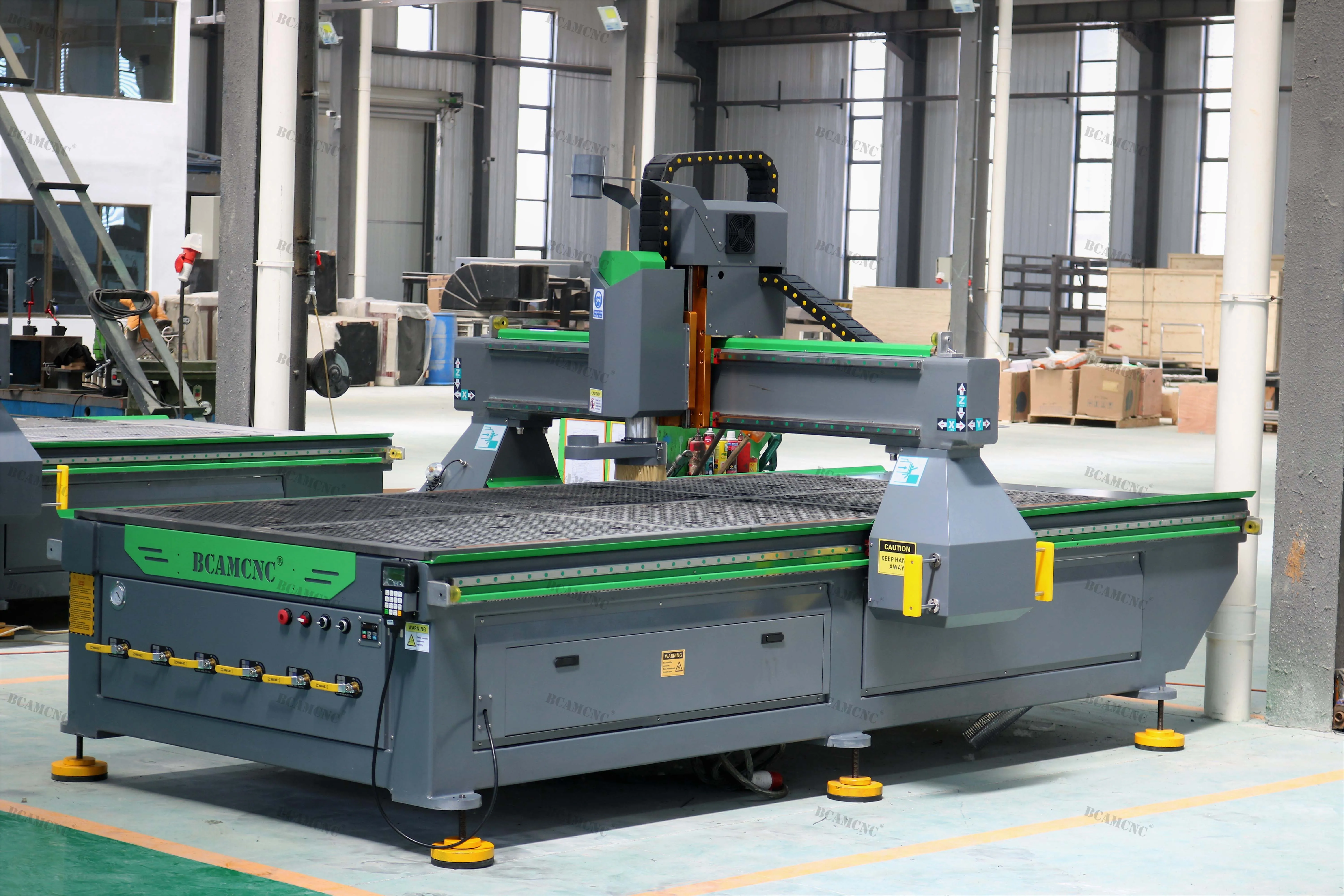 General industrial equipment BCM1325 CNC woodworking machine 3d wood cnc router