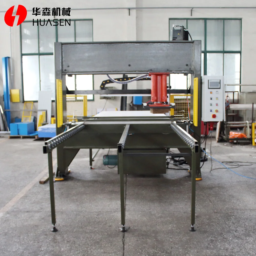 Automatic shoes insoles machine and shoe production line
