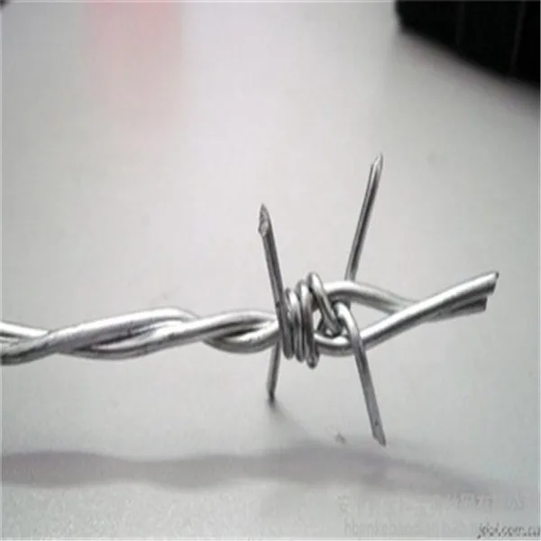 Дешевые цены оптовая оцинкованная колючая проволока с настраиваемыми спецификациями