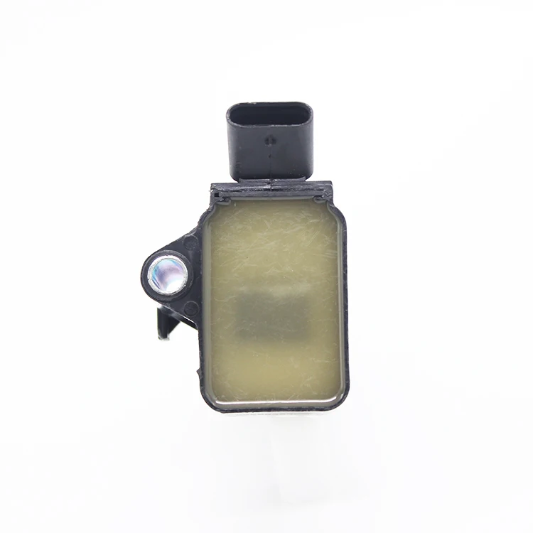 555692530A 12670053 12635672 Ignition Coil Spark for Chevrolet CRUZE