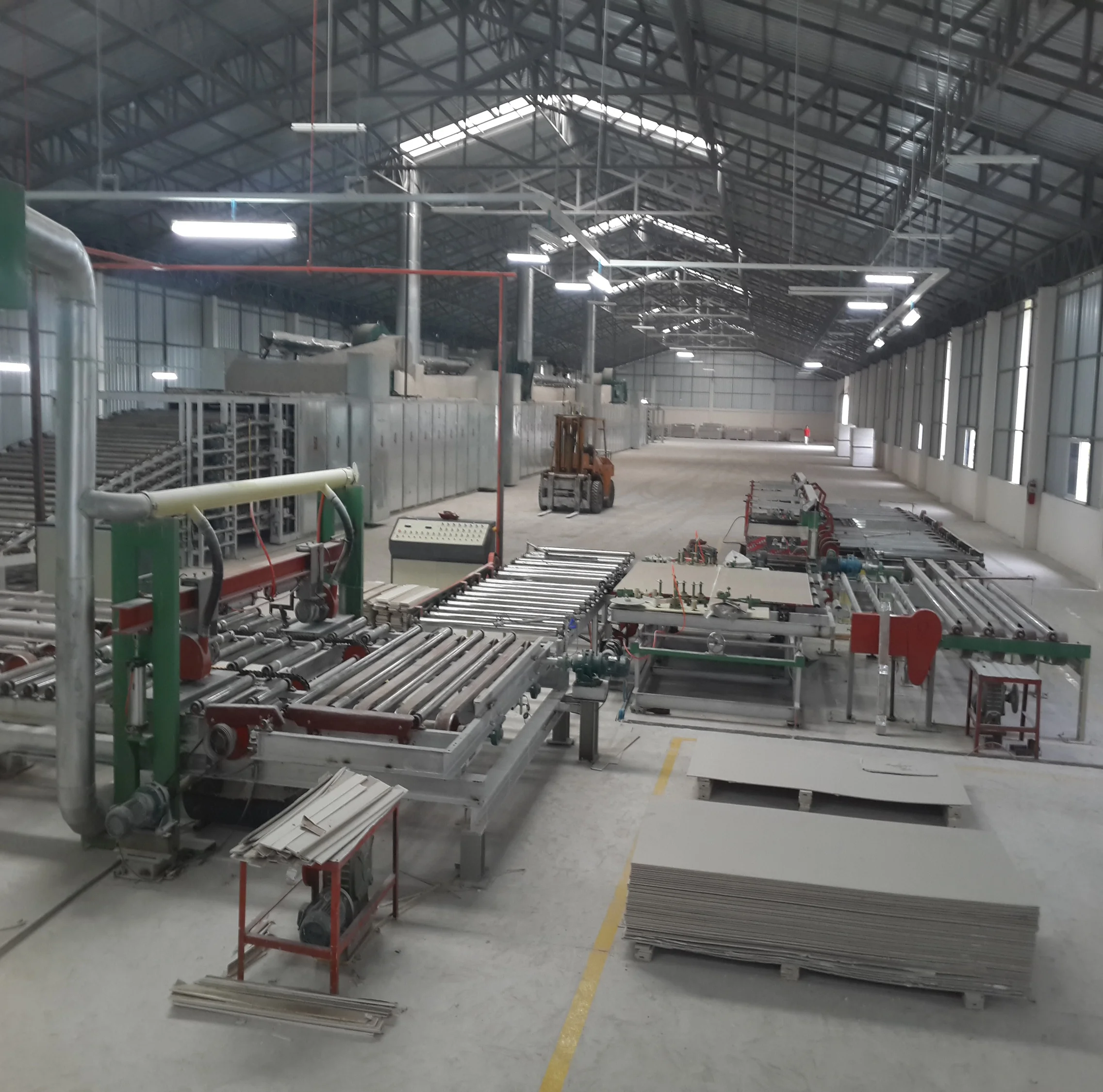 In stock gypsum board production line with capacity 15 million sqm one year