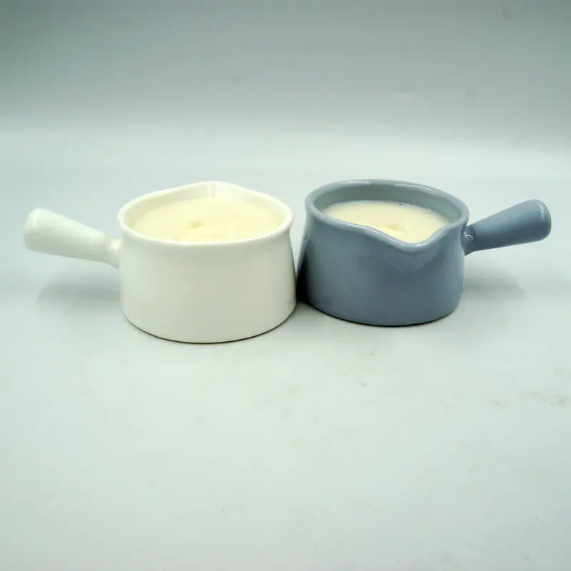 Essential Oil Soy wax Massage Candle for Body care with Spout