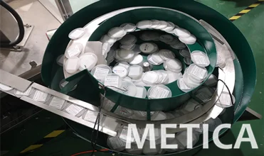 Complete  automatic pepper dry powder filling capping and labeling machine