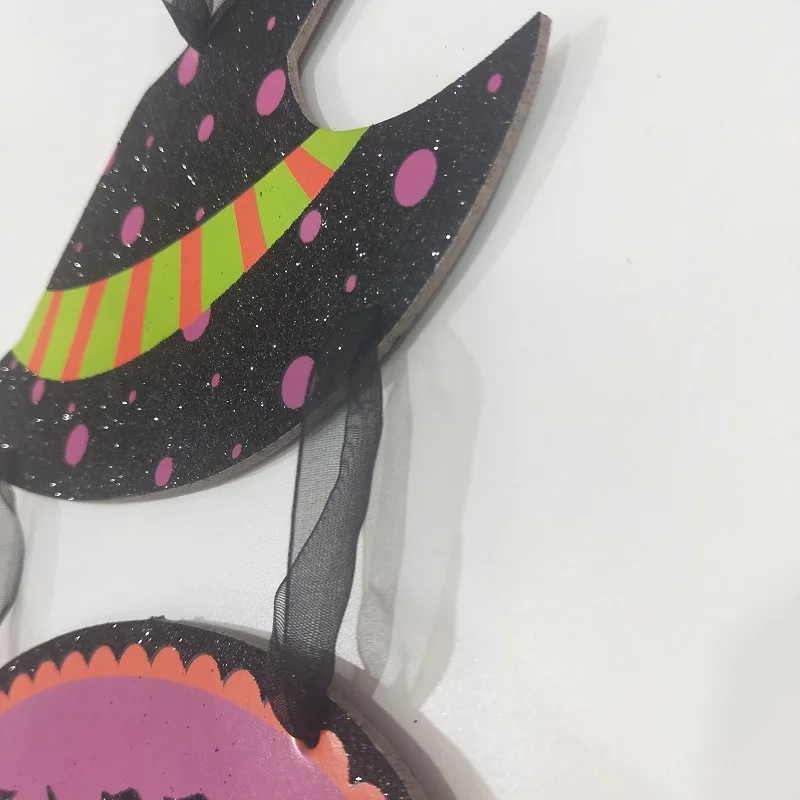 
cardboard Halloween Pedant The Witch Is In Home Wall Door Ornaments for Halloween Ghost Party Decoration 
