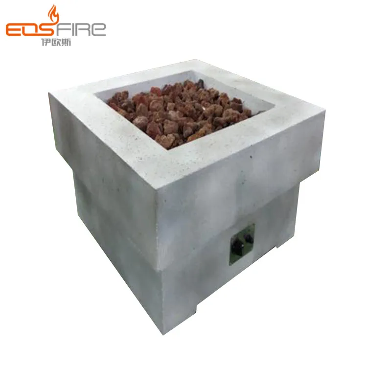 Квадратный открытый дворе костра Таблица конструкции и идеи