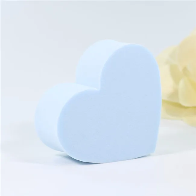 
2019 Hot Selling New Design Heart Shaped Make Up Cosmetic Puff 