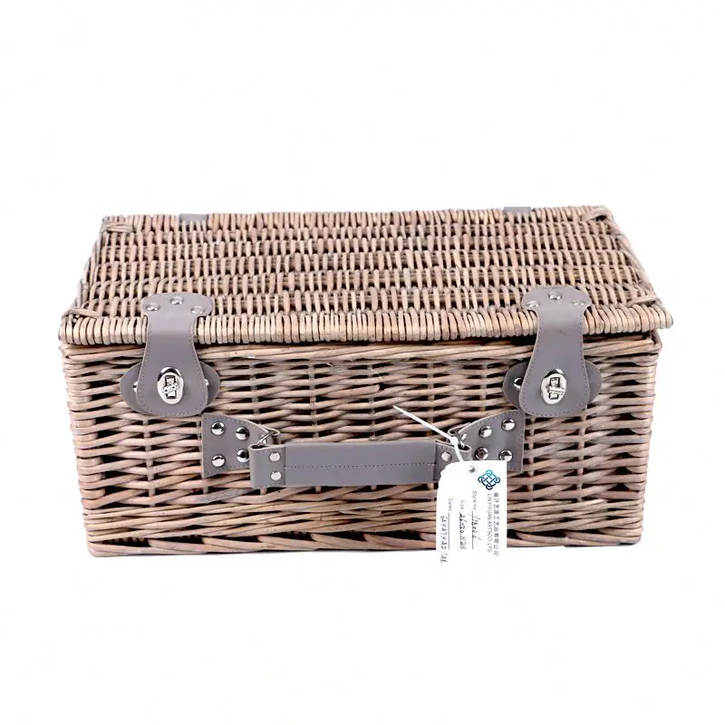 China Factory Wholesale 6 Person Picnic Basket Set