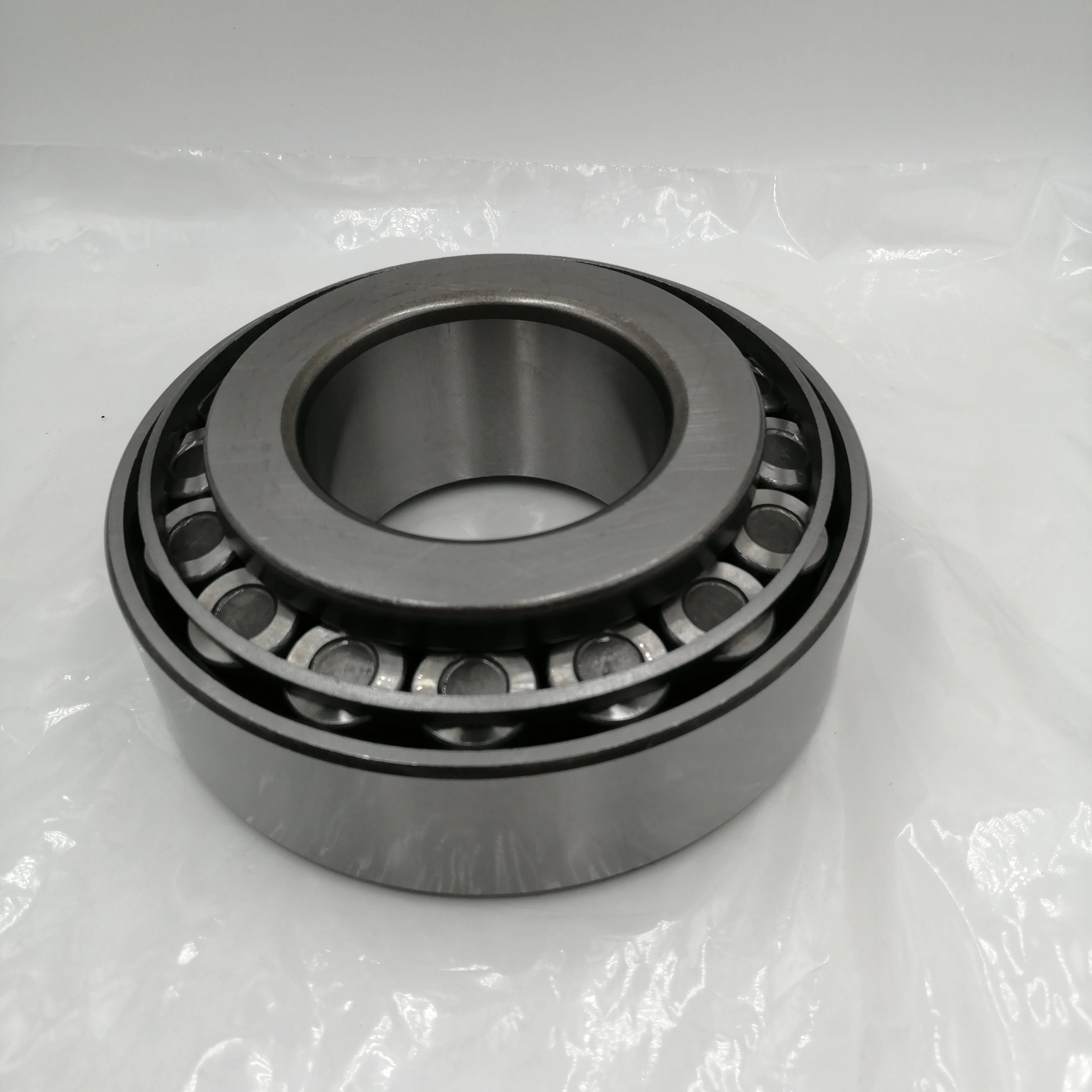 
Factory price tapered roller bearing 32313 32215 32218 